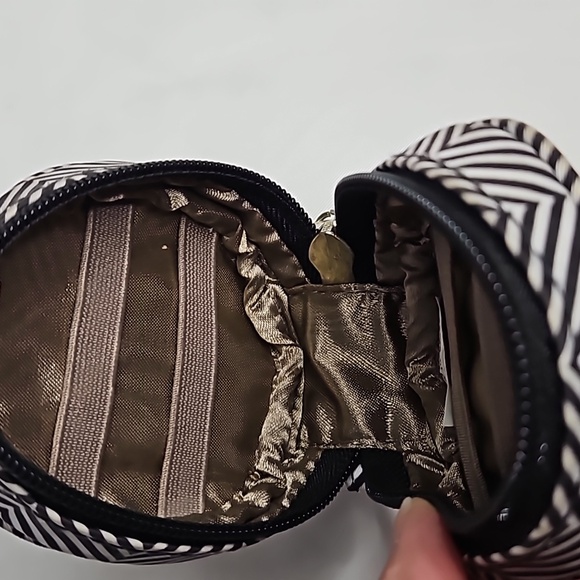 JU-JU-BE PADI PAC PACIFIER CASE BRWN/WHTE STRIPES - Picture 7 of 8